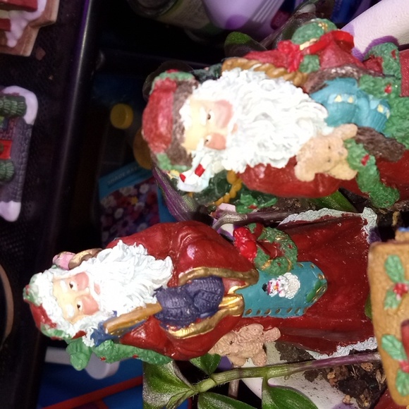 Ks Collections - set of 4 Santas - Picture 3 of 6